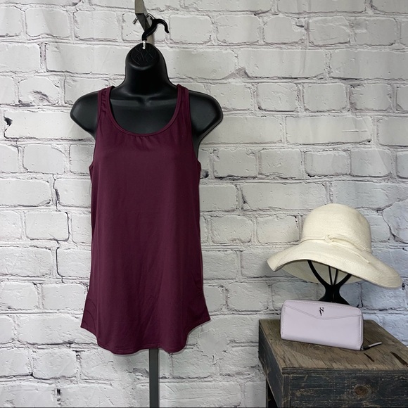 oiselle Tops - Oiselle new satellite tank NWT size 8